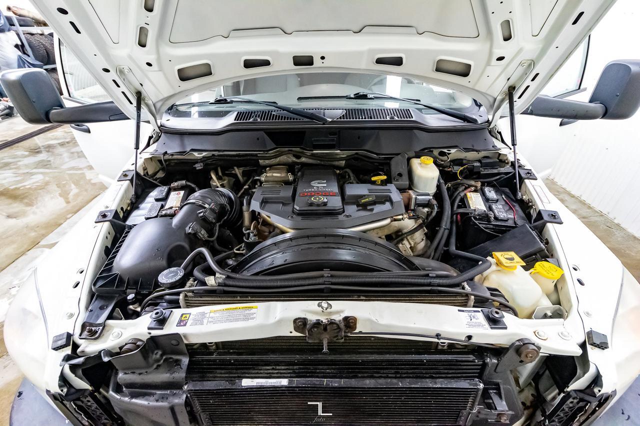 2009 Dodge Ram 5500 4x4 Quad Cab ST Dump Box Diesel Red Deer AB