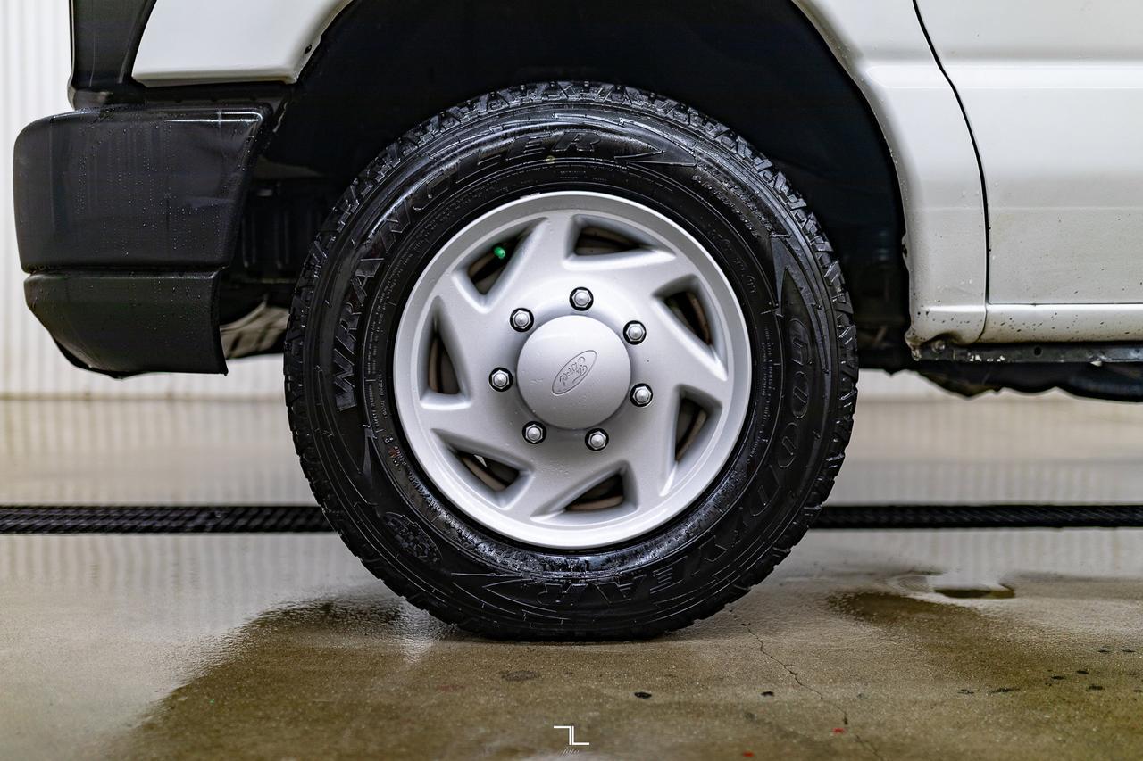 2009 Ford E-150 Cargo Van Red Deer AB