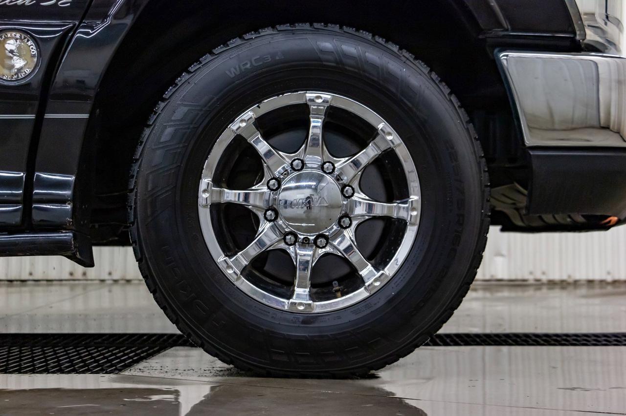 2009 Ford E-150 Explorer Limited SE Conversion Wheelchair Red Deer AB