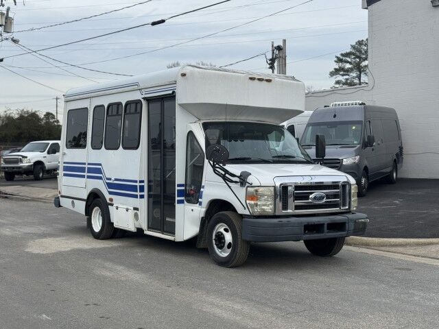 2009 Ford E 350 Wheelchair Capable Bus  Henrico VA