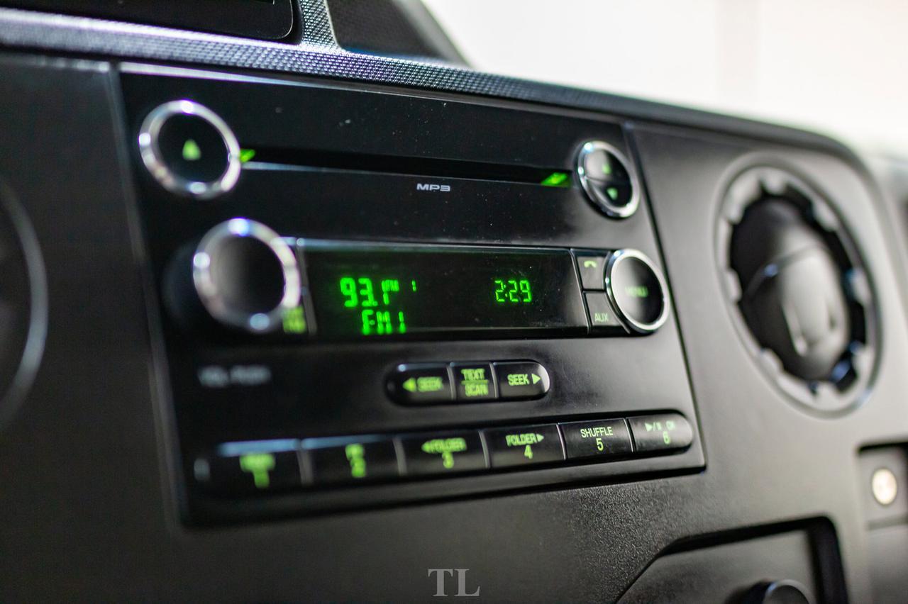 2009 Ford E-350 XLT Extended 15 Passenger Van Red Deer AB