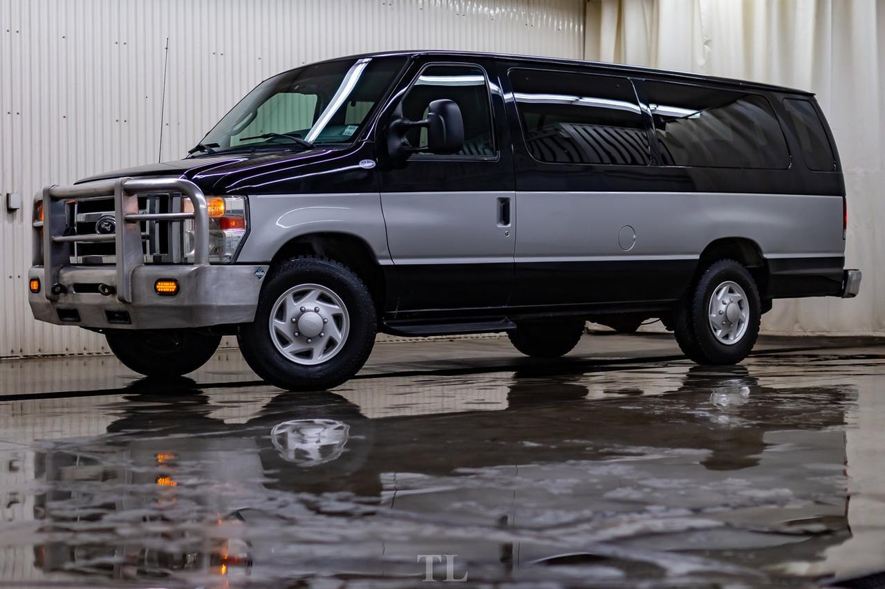 2009 Ford E-350 XLT Extended 15 Passenger Van Red Deer AB