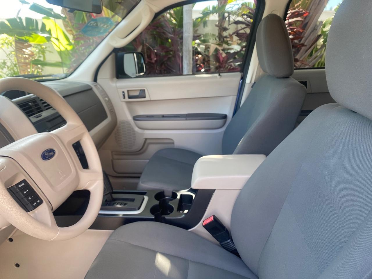 2009 Ford Escape XLS LOW MILES 25,482 Pompano Beach FL