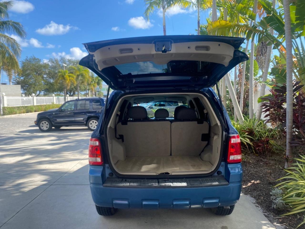 2009 Ford Escape XLS LOW MILES 25,482 Pompano Beach FL
