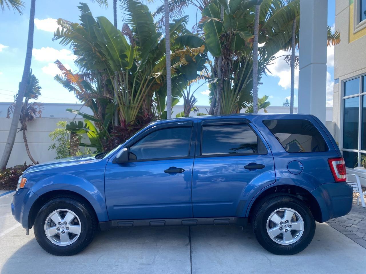 2009 Ford Escape XLS LOW MILES 25,482 Pompano Beach FL