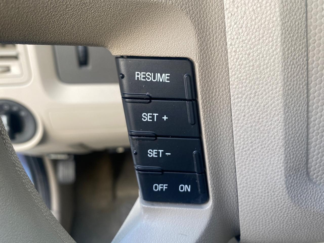 2009 Ford Escape XLS LOW MILES 25,482 Pompano Beach FL