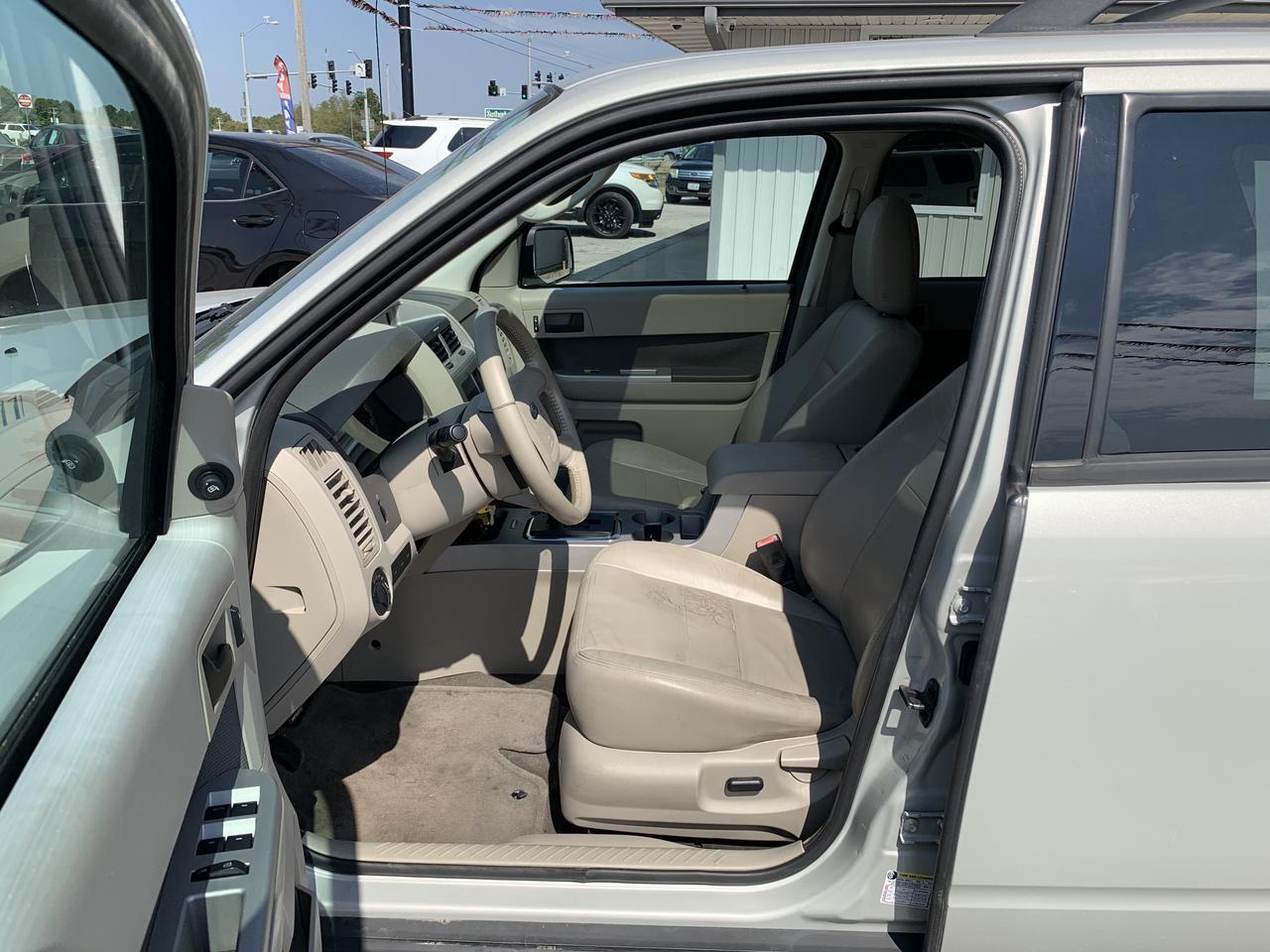 2009 Ford Escape XLT Sport Utility 4D Aurora MO