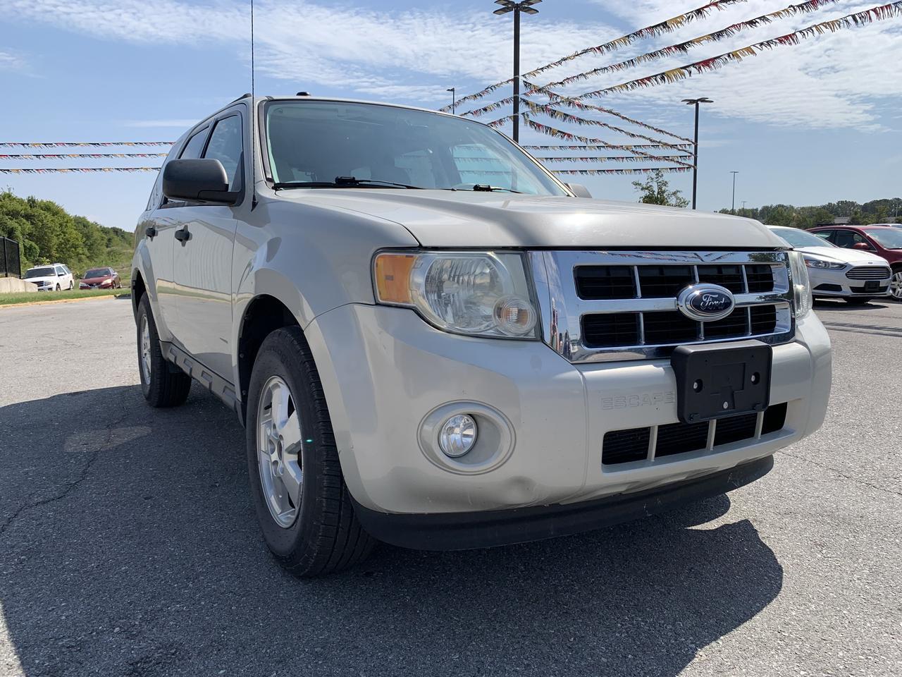 2009 Ford Escape XLT Sport Utility 4D Aurora MO