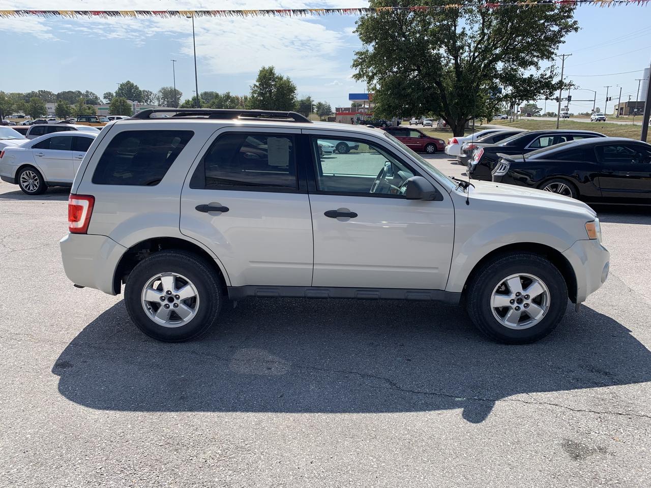 2009 Ford Escape XLT Sport Utility 4D Aurora MO