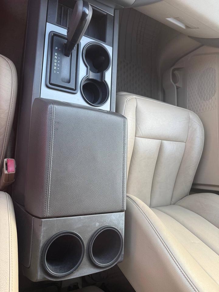 2009 Ford Expedition EL XLT 4x4 4dr SUV Edison NJ