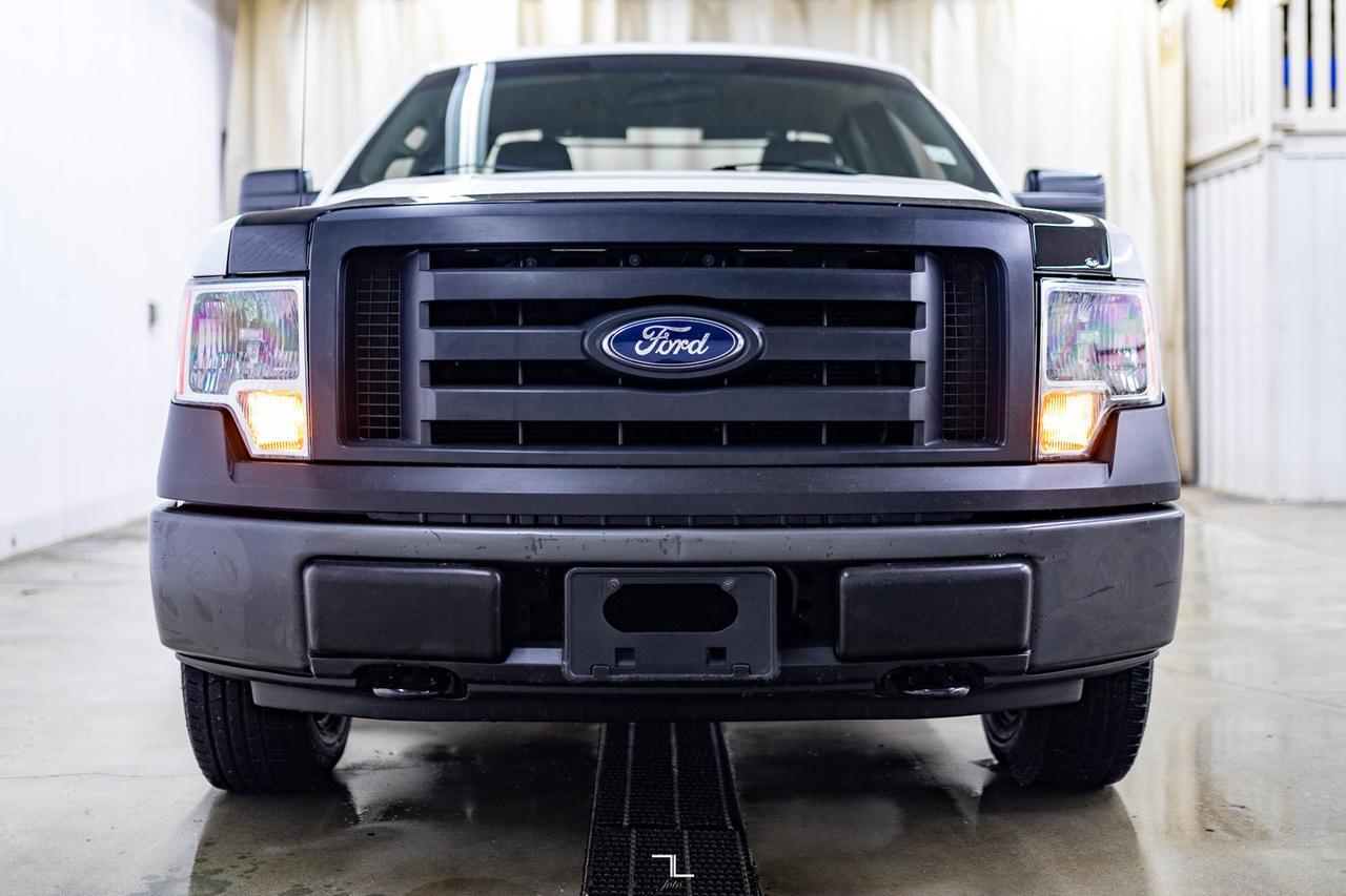 2009 Ford F-150 4x4 Reg Cab XLS Longbox Red Deer AB