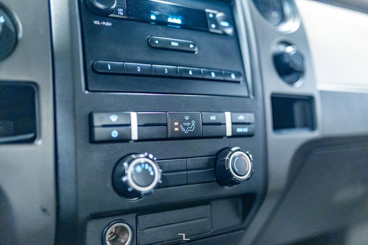 2009 Ford F-150 4x4 Reg Cab XLS Longbox Red Deer AB