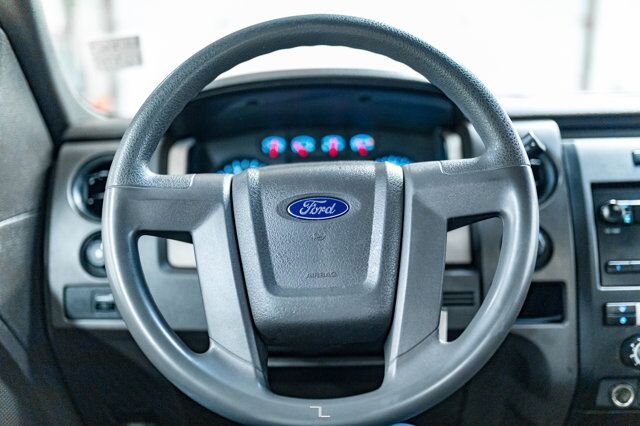 2009 Ford F-150 4x4 Reg Cab XLS Longbox Red Deer AB