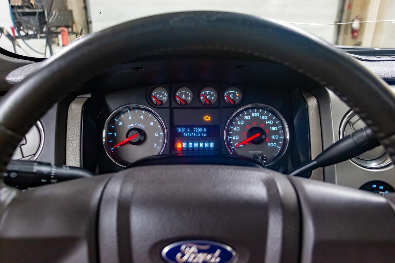 2009 Ford F-150 4x4 Super Cab XLT Roof Red Deer AB