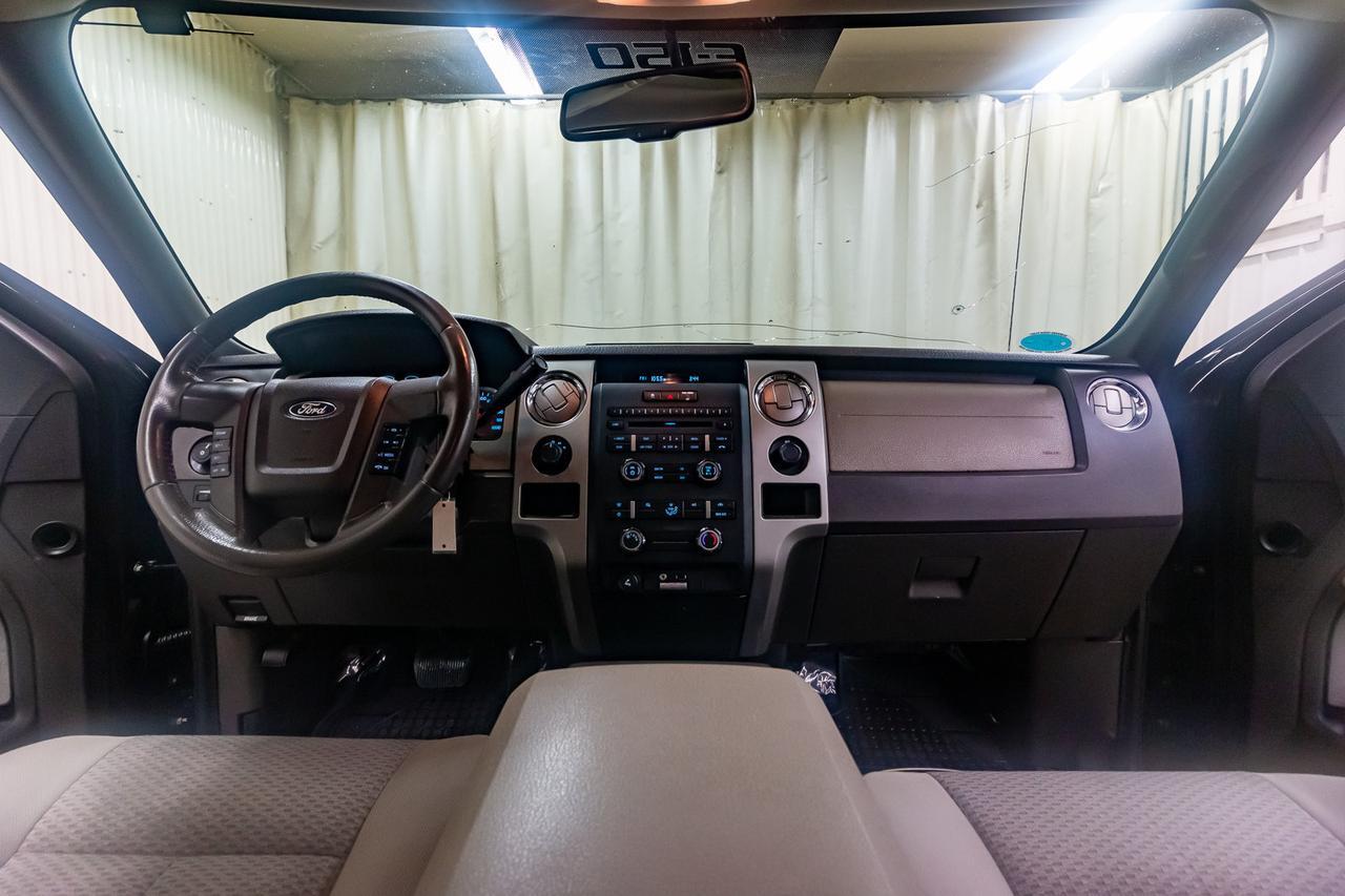 2009 Ford F-150 4x4 Super Cab XLT Roof Red Deer AB