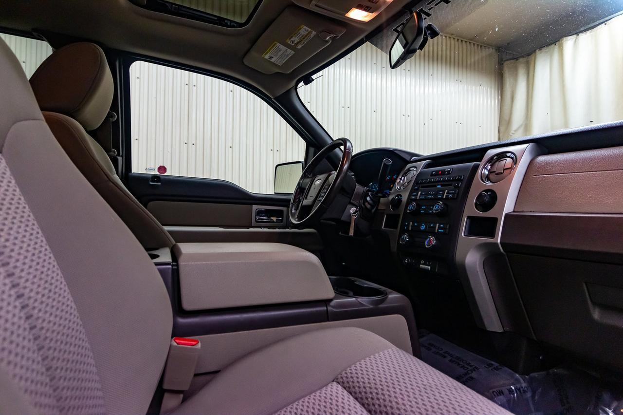 2009 Ford F-150 4x4 Super Cab XLT Roof Red Deer AB