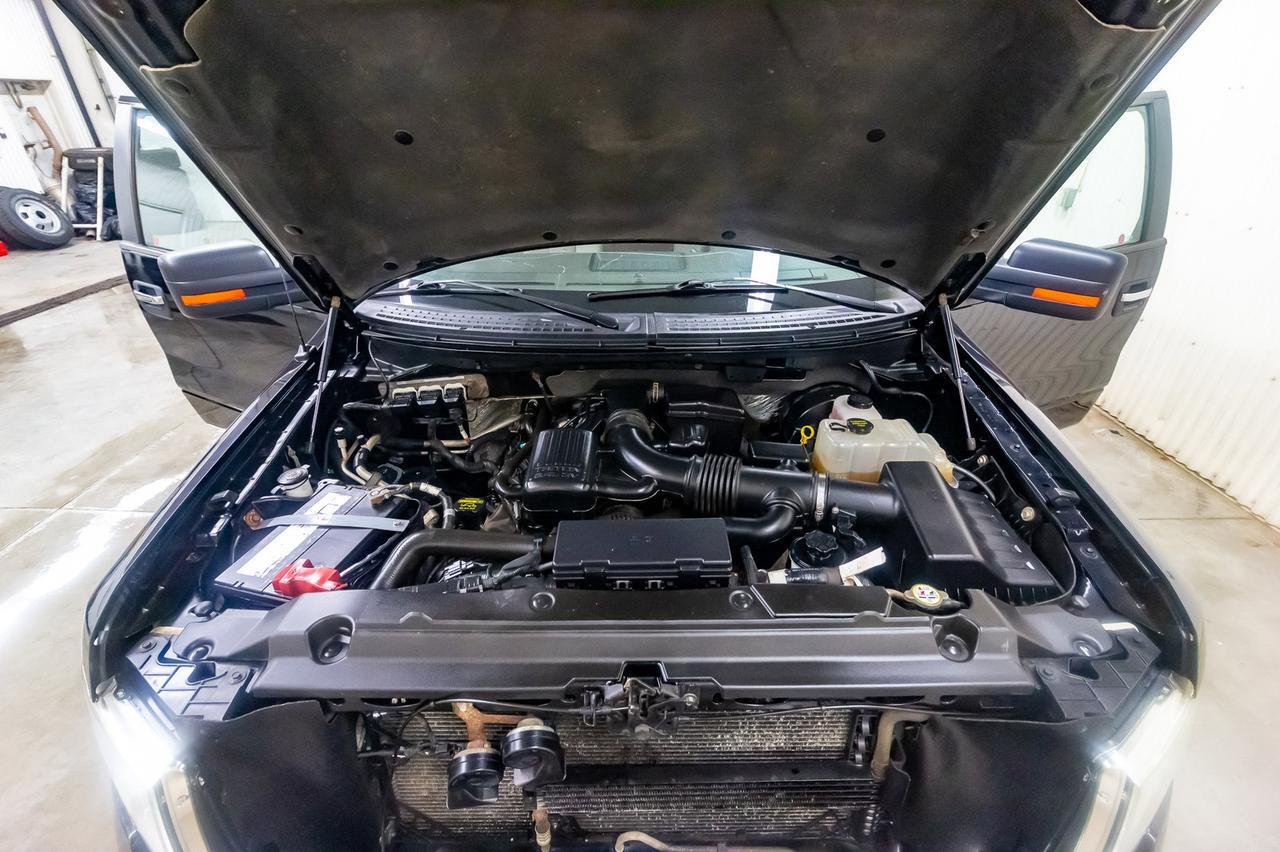 2009 Ford F-150 4x4 Super Cab XLT Roof Red Deer AB