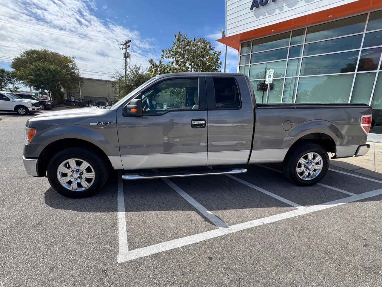 2009 Ford F-150 XLT SuperCab 5.5-ft.
