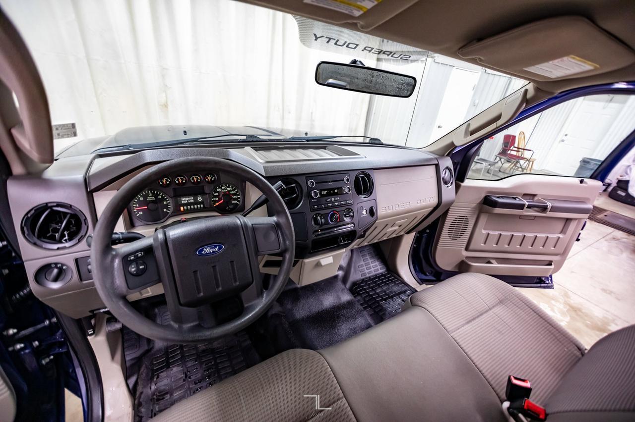 2009 Ford F-250 4x2 Reg Cab XL Longbox Red Deer AB