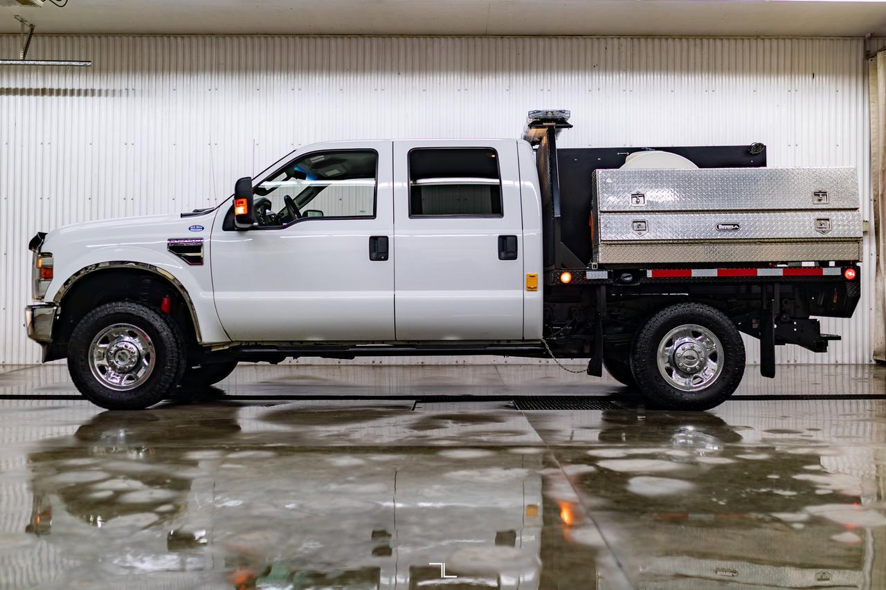 2009 Ford F-250 4x4 Crew Cab XLT Wild Fire Truck Red Deer AB