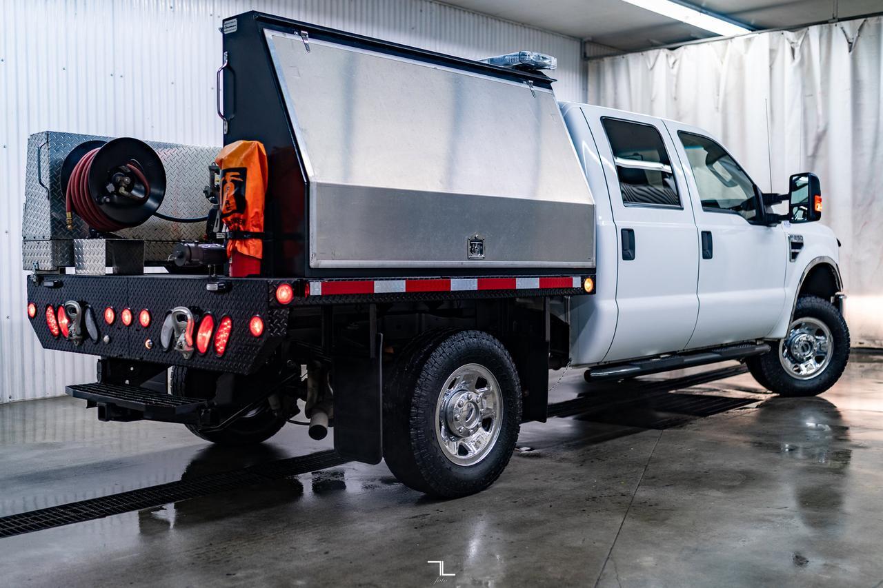 2009 Ford F-250 4x4 Crew Cab XLT Wild Fire Truck Red Deer AB