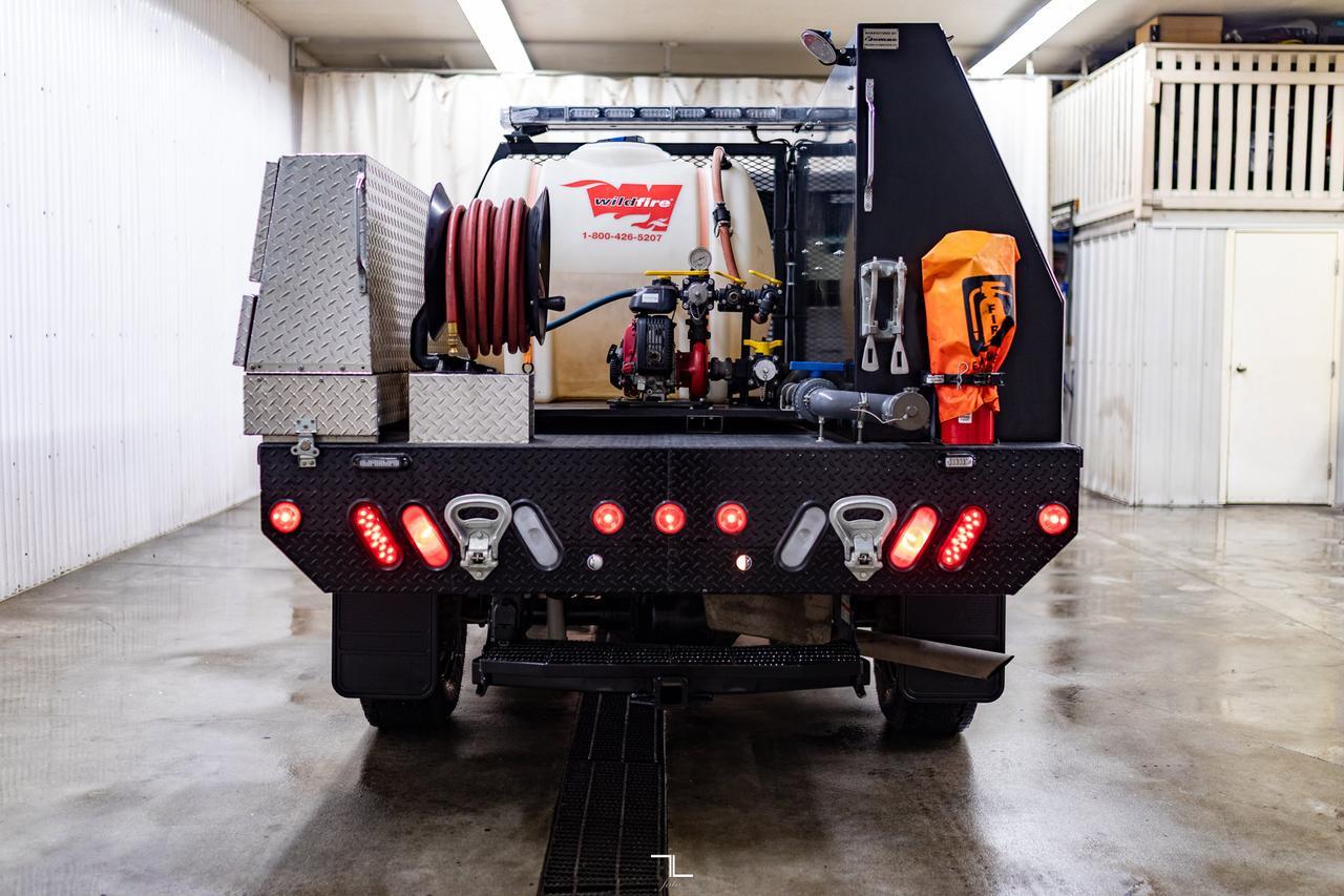 2009 Ford F-250 4x4 Crew Cab XLT Wild Fire Truck Red Deer AB