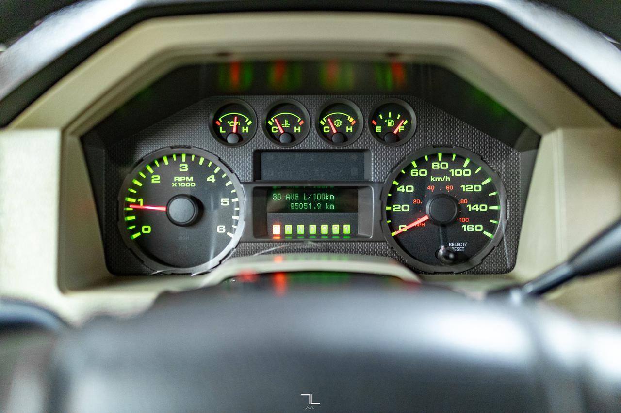 2009 Ford F-250 4x4 Crew Cab XLT Wild Fire Truck Red Deer AB