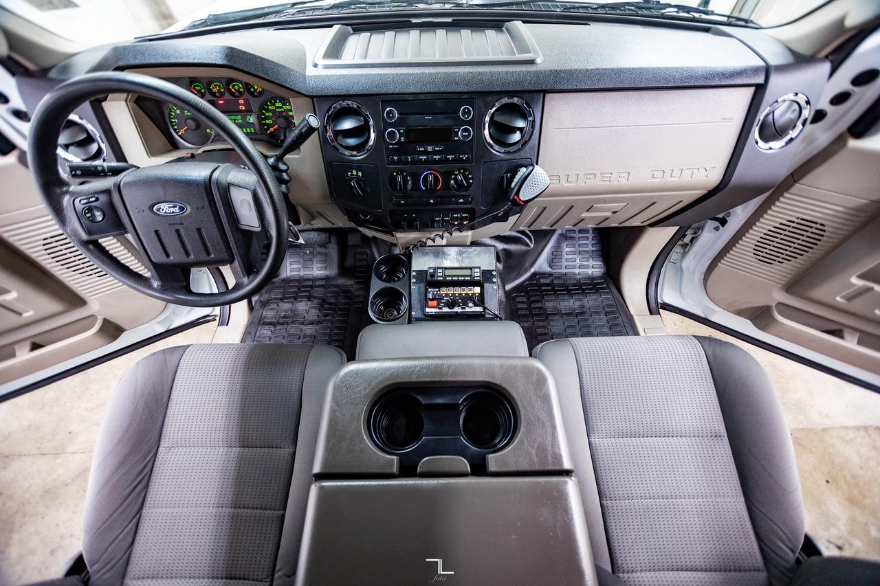 2009 Ford F-250 4x4 Crew Cab XLT Wild Fire Truck Red Deer AB