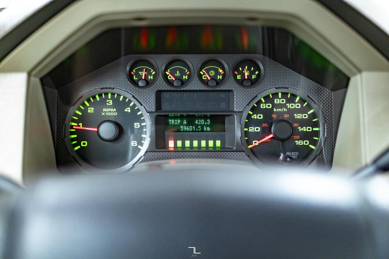 2009 Ford F-250 4x4 Reg Cab XL Longbox Red Deer AB