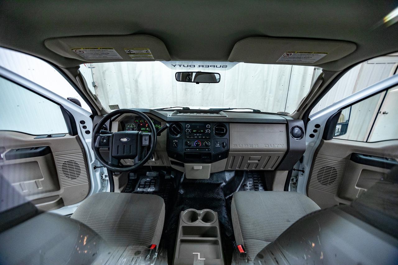 2009 Ford F-250 4x4 Reg Cab XL Longbox Red Deer AB