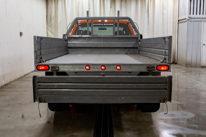 2009 Ford F-350 4x2 Reg Cab XL Deck Red Deer AB