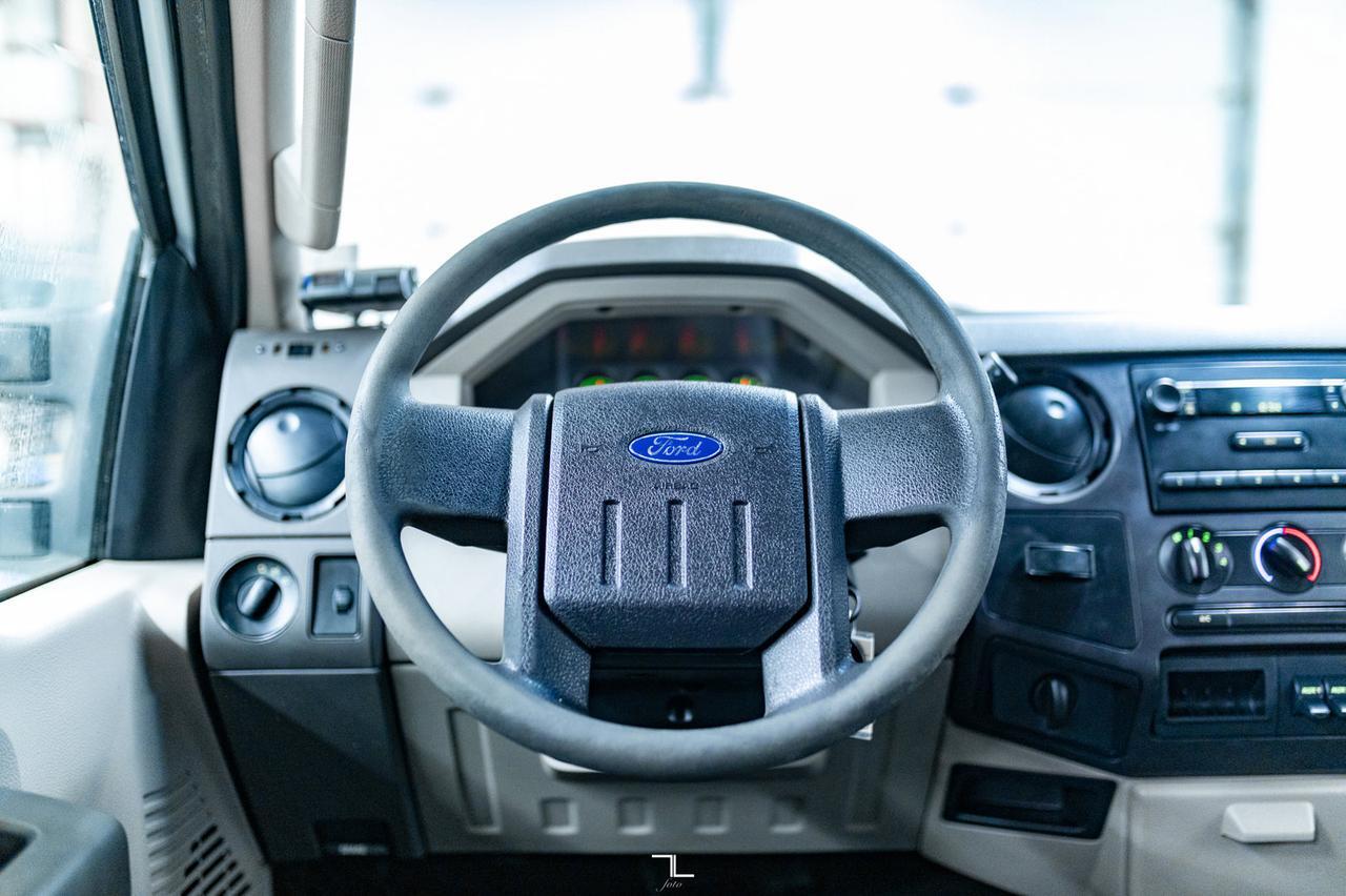 2009 Ford F-550 4x2 Crew Cab XL Dump Box Red Deer AB