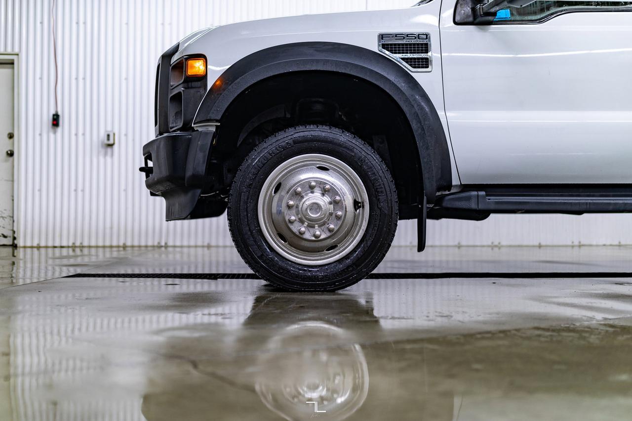 2009 Ford F-550 4x2 Crew Cab XLT Dump Box Red Deer AB