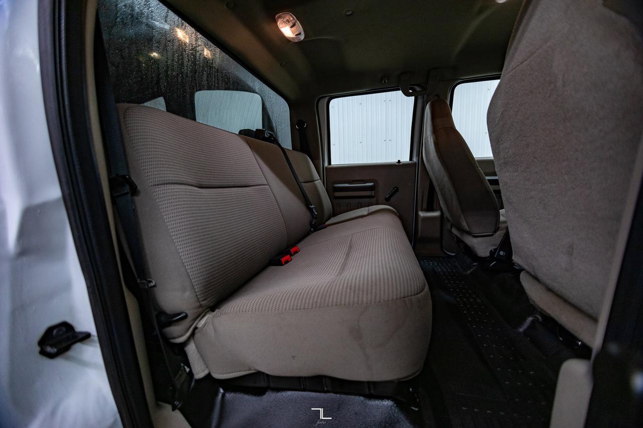 2009 Ford F-550 4x2 Crew Cab XLT Dump Box Red Deer AB