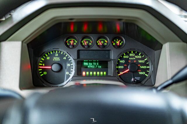 2009 Ford F-550 4x2 Crew Cab XLT Dump Box Red Deer AB