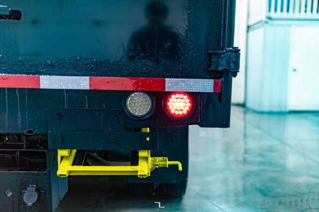 2009 Ford F-550 4x2 Crew Cab XLT Dump Box Red Deer AB