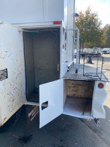 2009 Ford F-750 XLT CREW CAB SERVICE BODY Charlotte NC