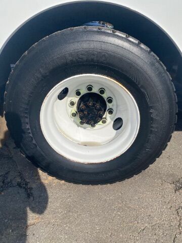 2009 Ford F-750 XLT CREW CAB SERVICE BODY Charlotte NC