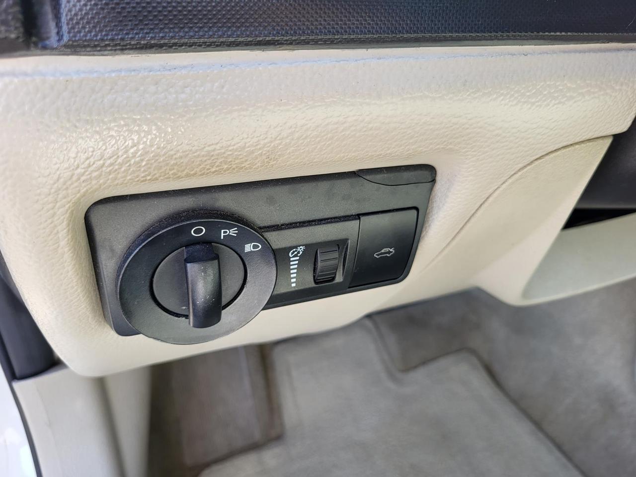 2009 Ford Fusion 4dr Sdn I4 S FWD Beeville TX