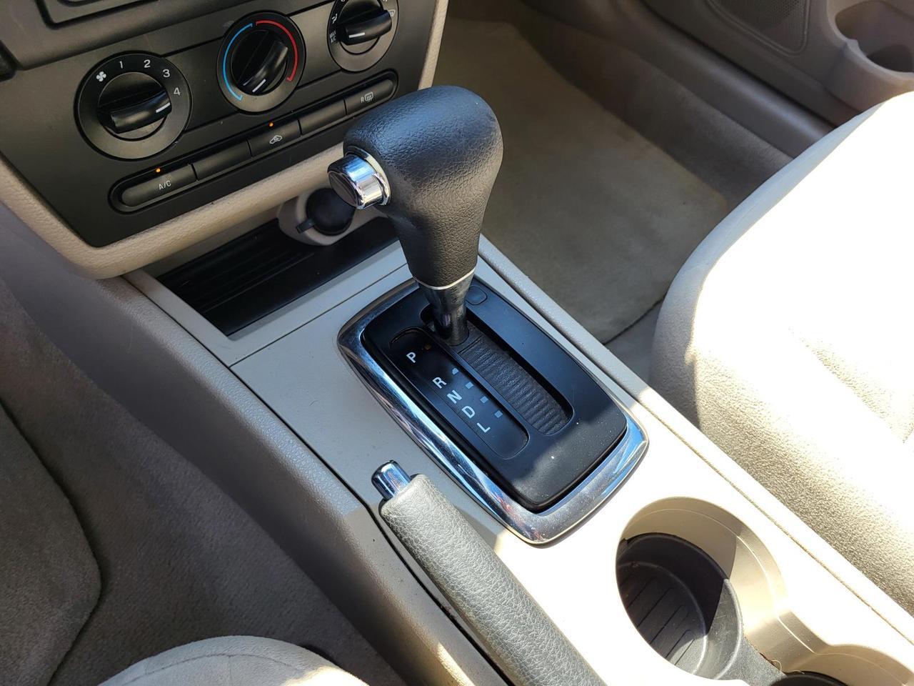 2009 Ford Fusion 4dr Sdn I4 S FWD Beeville TX