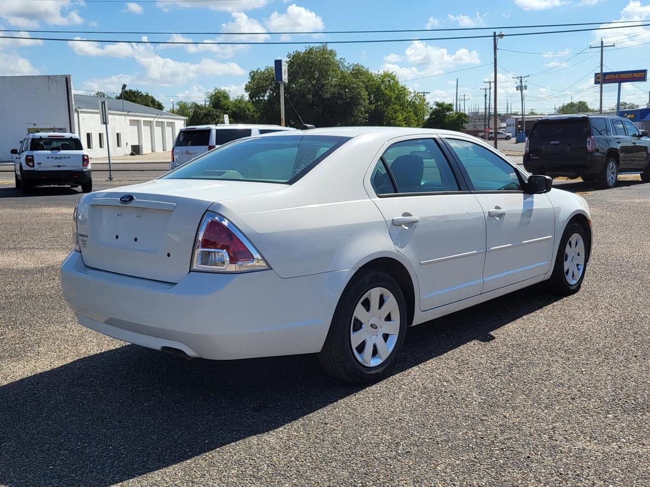 2009 Ford Fusion 4dr Sdn I4 S FWD Beeville TX