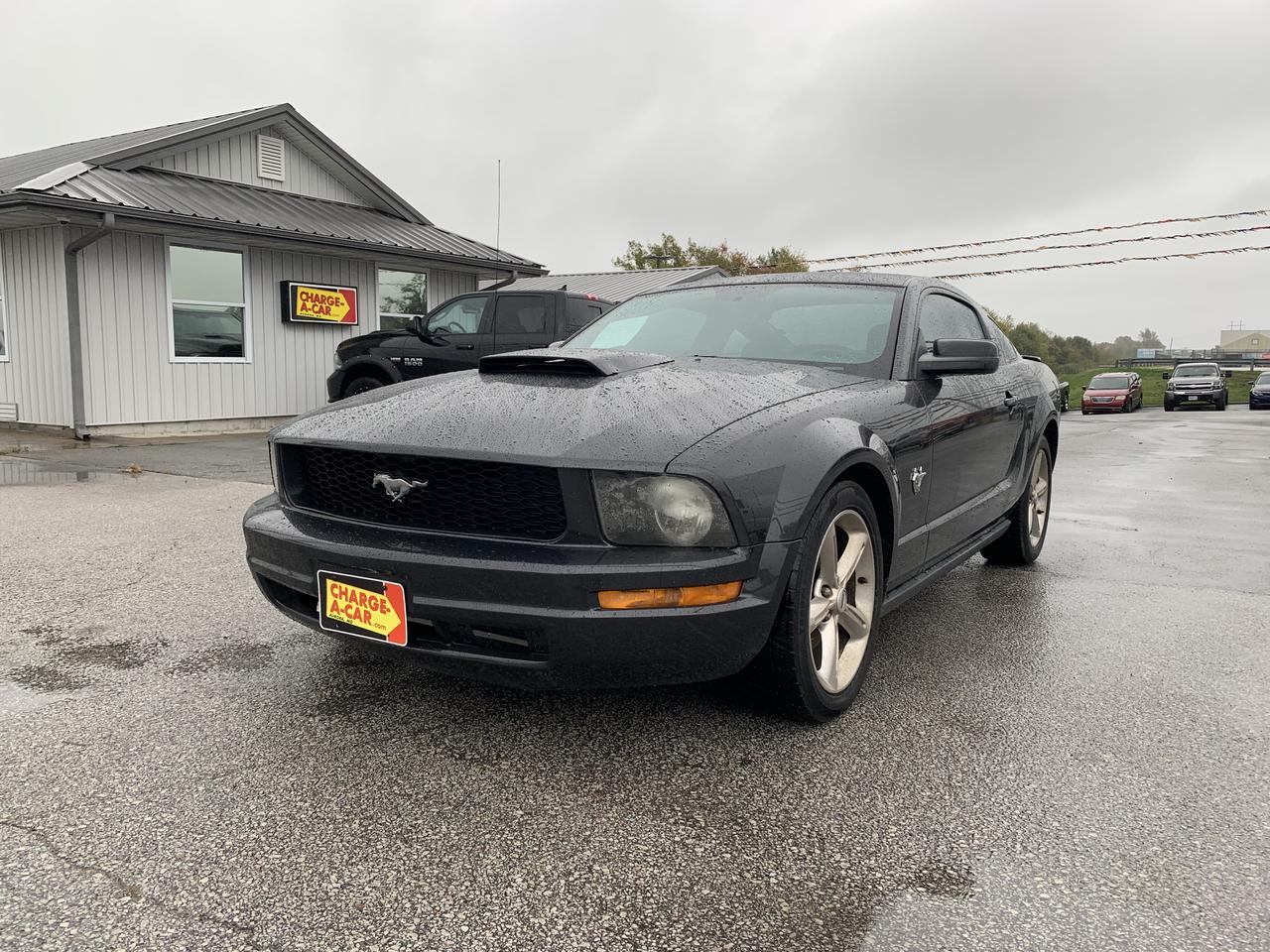 2009 Ford Mustang Deluxe Coupe 2D