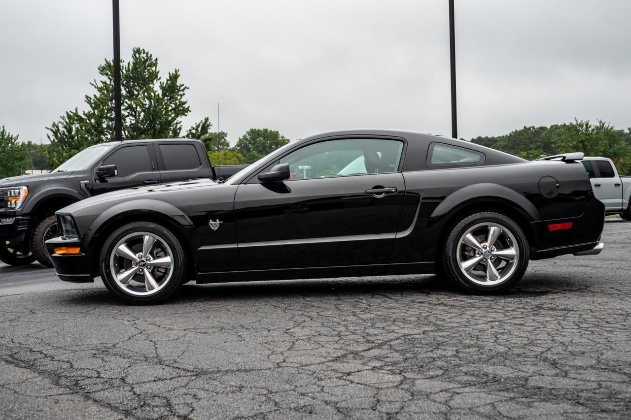2009 Ford Mustang GT Premium / Manual / 4.6L V8 / Heated Leather Seats! Lincolnton NC