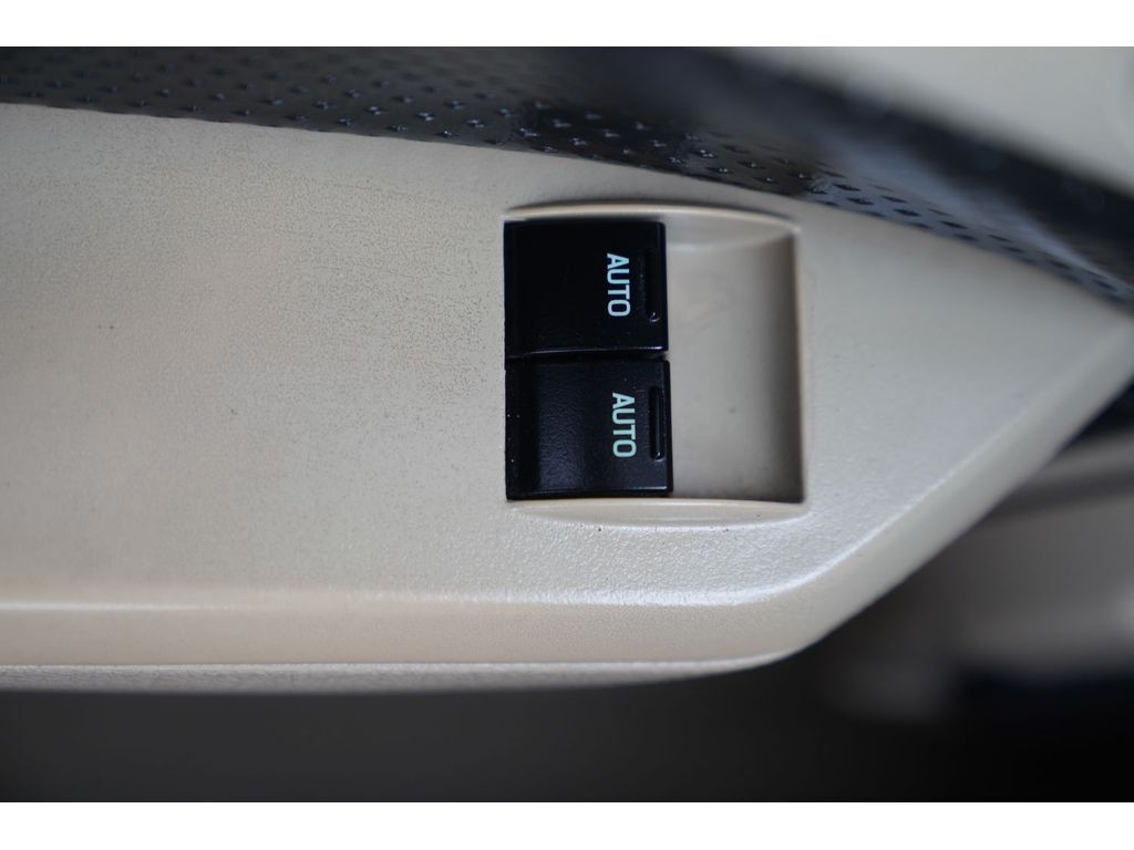 2009 Ford Mustang V6 (110A) Price UT