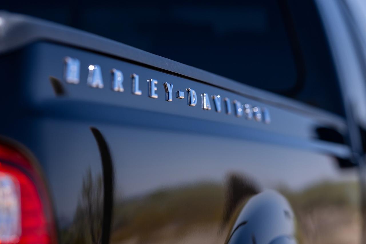 2009 Ford Super Duty F-250 Lariat Harley-Davidson Crew Cab V10 4&times;4 3k Miles Scottsdale AZ