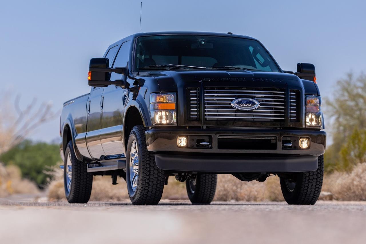 2009 Ford Super Duty F-250 Lariat Harley-Davidson Crew Cab V10 4&times;4 3k Miles Scottsdale AZ