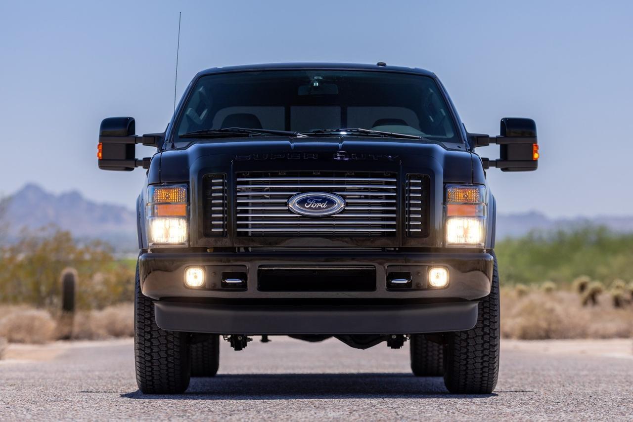 2009 Ford Super Duty F-250 Lariat Harley-Davidson Crew Cab V10 4&times;4 3k Miles Scottsdale AZ