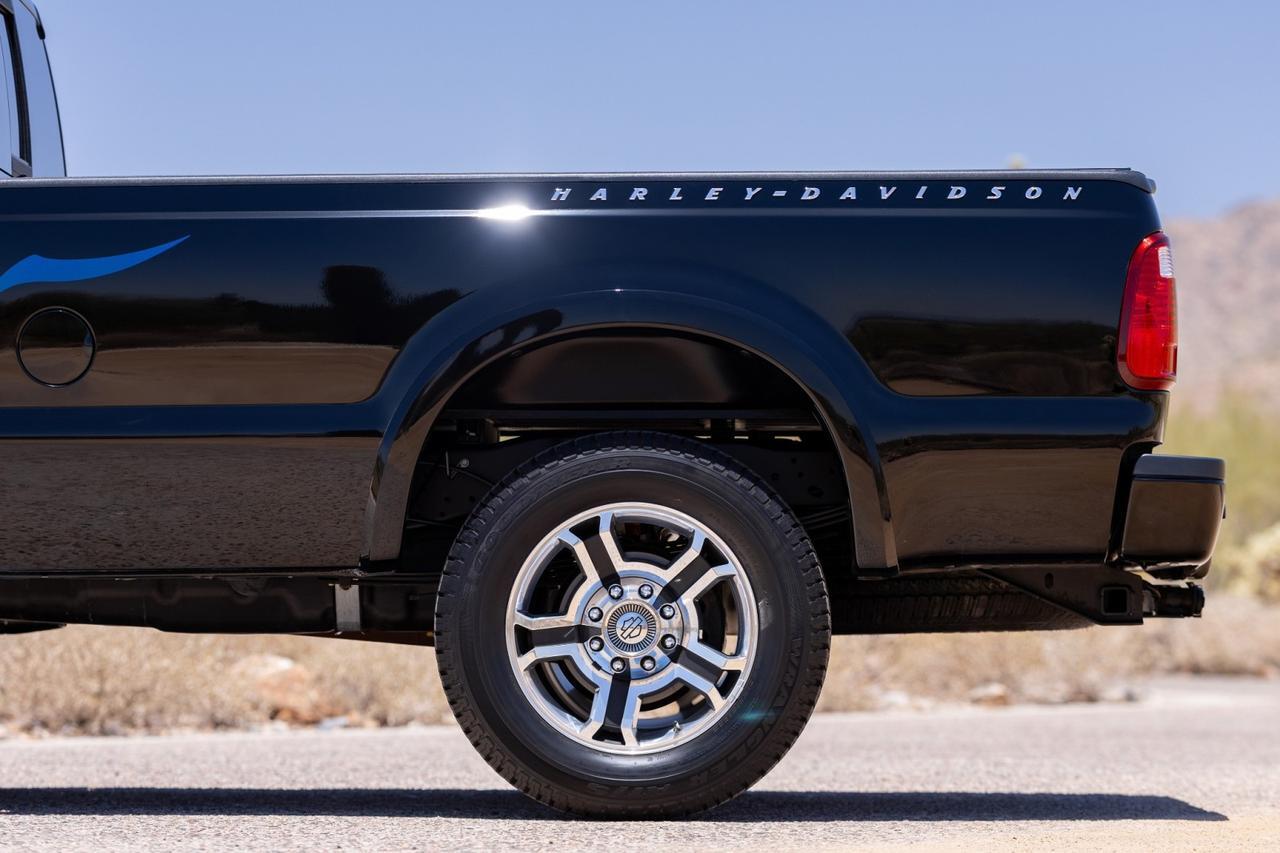 2009 Ford Super Duty F-250 Lariat Harley-Davidson Crew Cab V10 4&times;4 3k Miles Scottsdale AZ