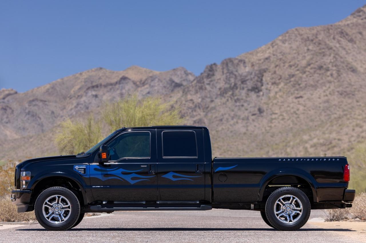 2009 Ford Super Duty F-250 Lariat Harley-Davidson Crew Cab V10 4&times;4 3k Miles Scottsdale AZ