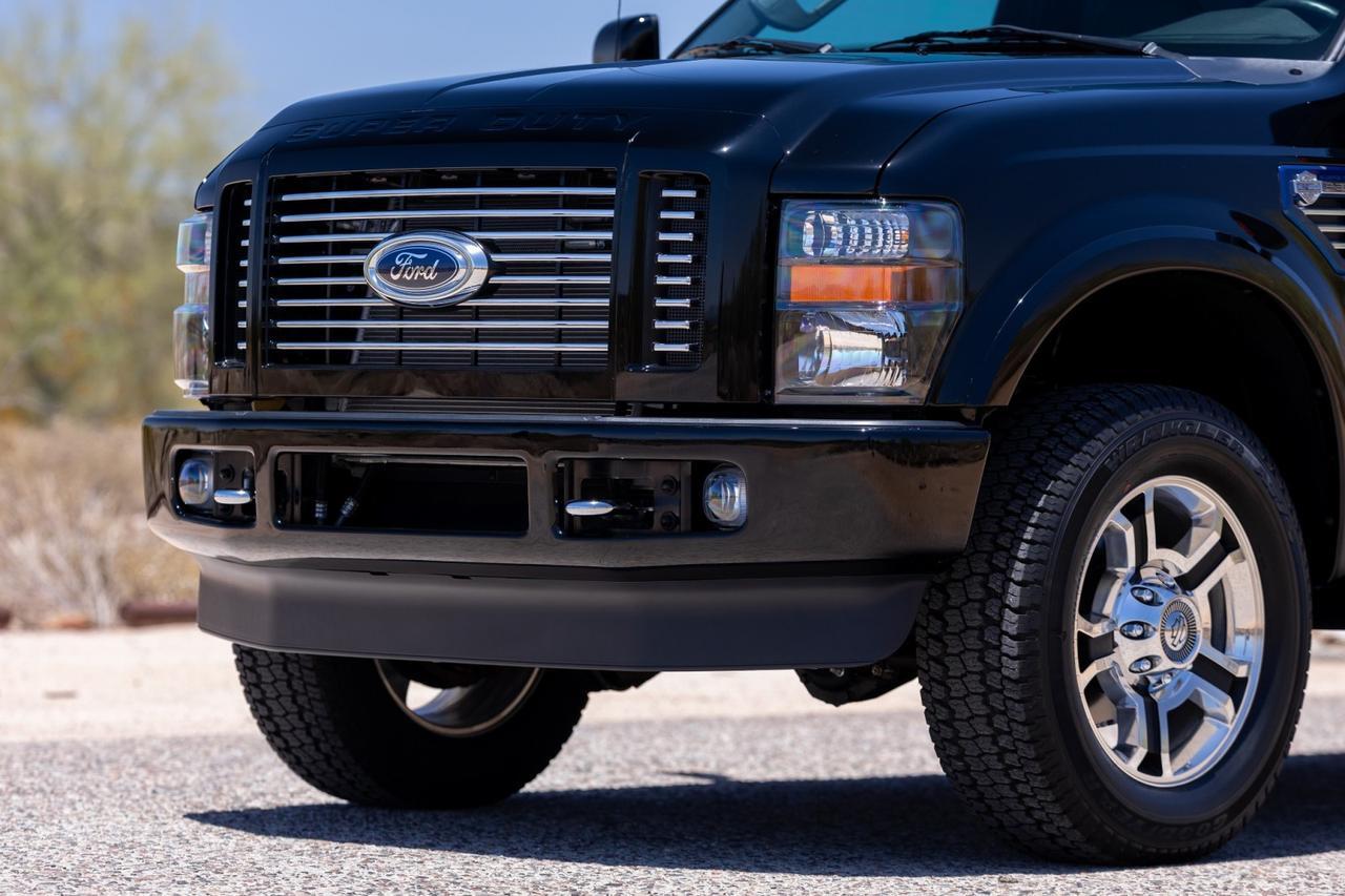 2009 Ford Super Duty F-250 Lariat Harley-Davidson Crew Cab V10 4&times;4 3k Miles Scottsdale AZ